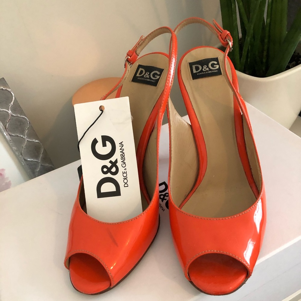 D&G sandals, as is, size 37- 37 1/2.